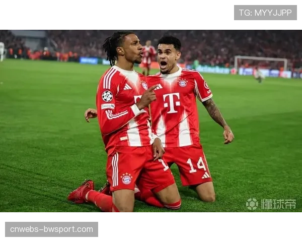 欧冠单赛季球队进球榜：本赛季巴黎43球并列历史第二，拜仁42球